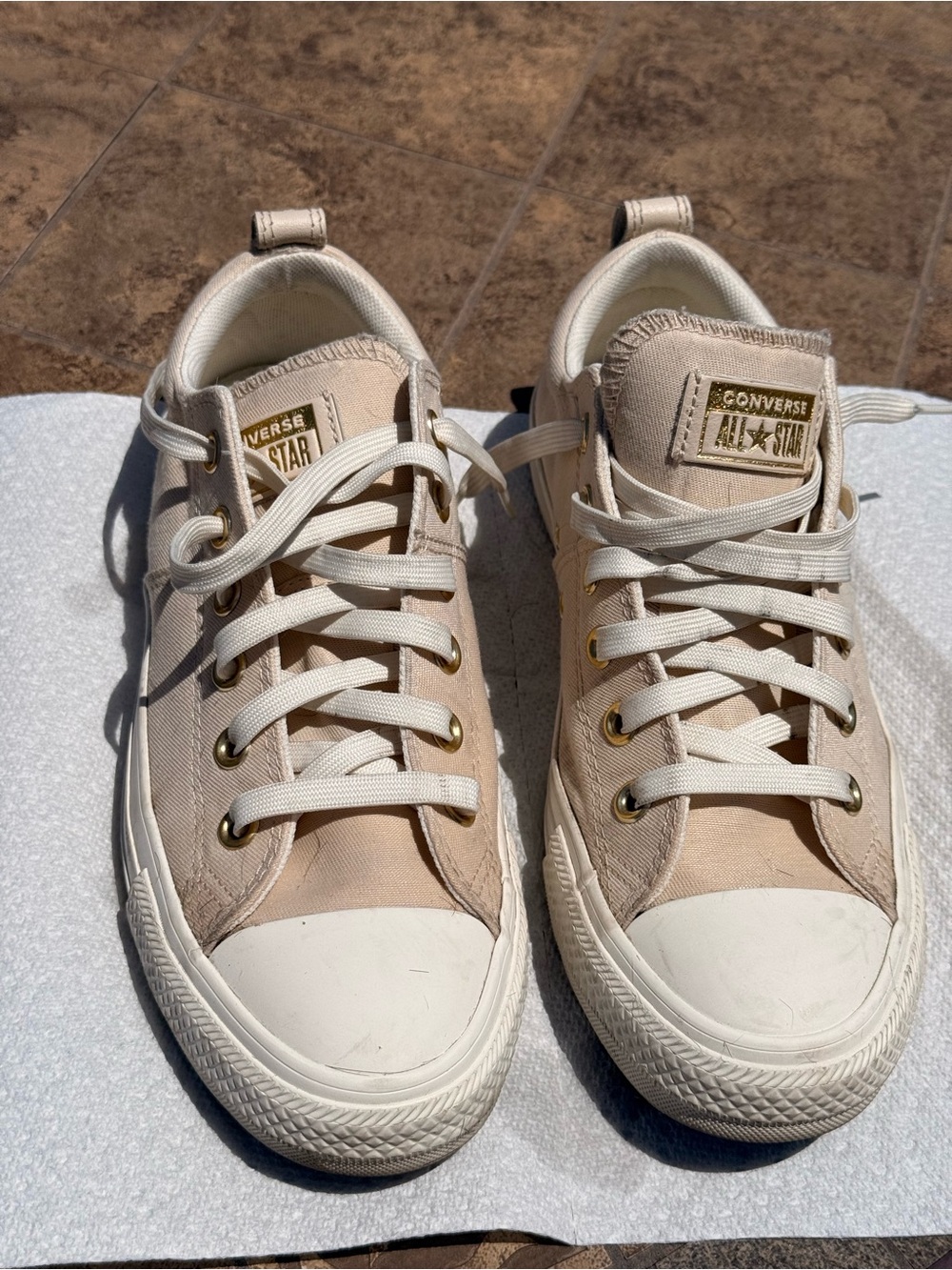 Converse Chuck Taylor All Star Madison Sneaker 9